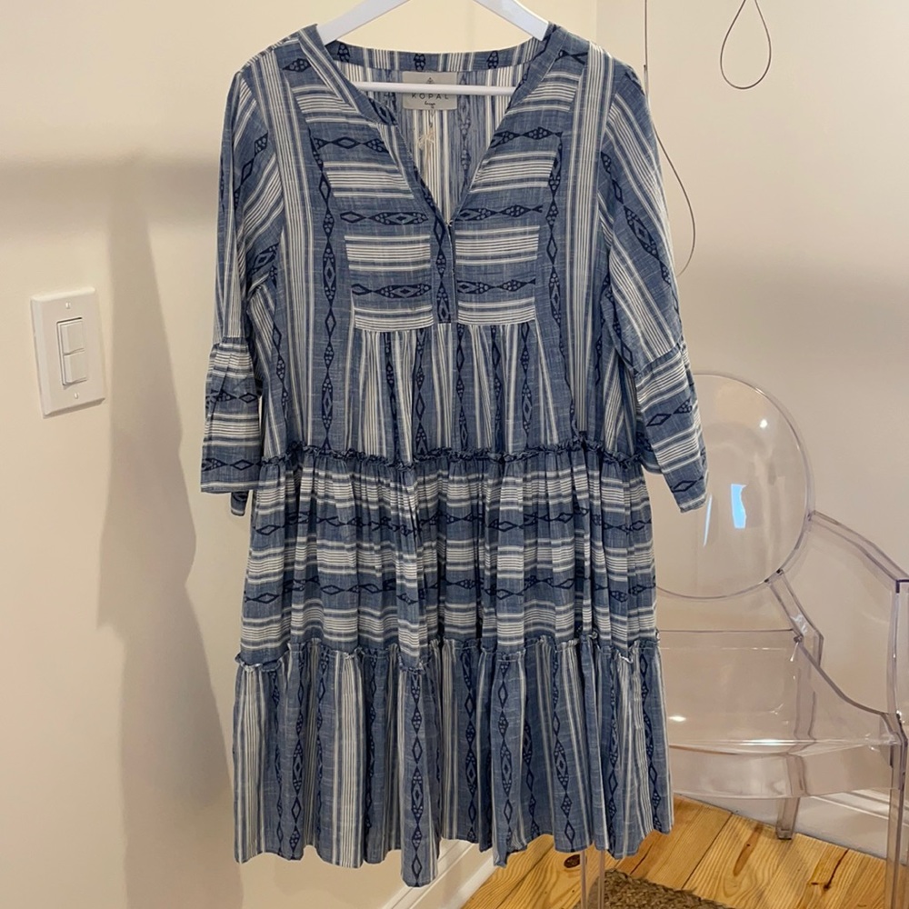 Kiosk Summer dress! So cute brand new has pockets